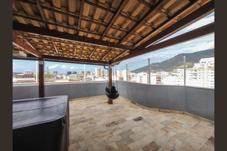 Apartamento à venda com 429m², 4 quartos e 4 vagas Apartamento à venda com 429m², 4 quartos e 4 vagasVista do Quarto 1