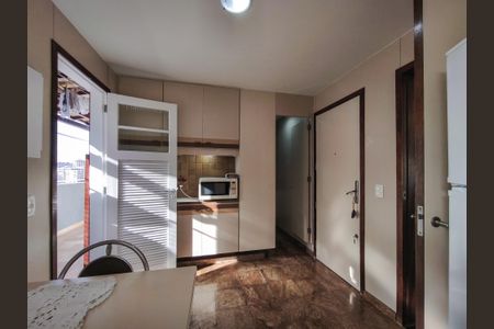 Apartamento à venda com 429m², 4 quartos e 4 vagas Apartamento à venda com 429m², 4 quartos e 4 vagasCozinha