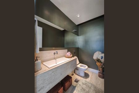 Apartamento à venda com 429m², 4 quartos e 4 vagas Apartamento à venda com 429m², 4 quartos e 4 vagasLavabo