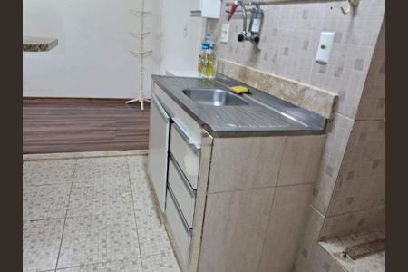 Apartamento à venda com 71m², 2 quartos e sem vaga
