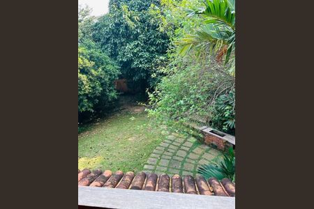 Casa à venda com 320m², 4 quartos e 2 vagas