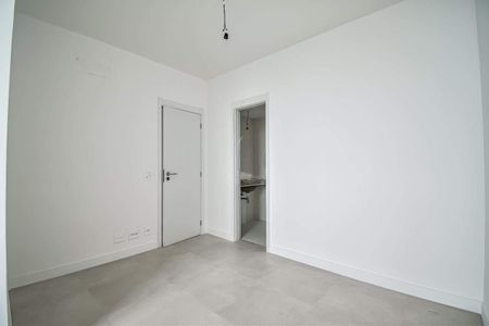 Apartamento à venda com 147m², 3 quartos e 1 vaga