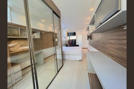 Apartamento à venda com 62m², 2 quartos e sem vaga