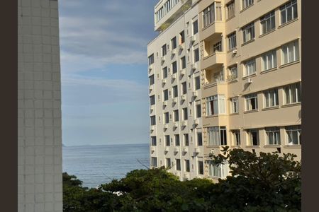 Apartamento à venda com 62m², 2 quartos e sem vaga
