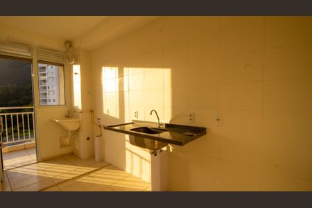 Apartamento à venda com 60m², 3 quartos e 1 vaga Apartamento à venda com 60m², 3 quartos e 1 vagaCozinha e Área de Serviço