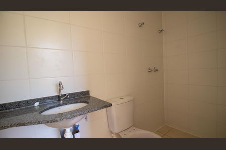 Apartamento à venda com 60m², 3 quartos e 1 vaga Apartamento à venda com 60m², 3 quartos e 1 vagaBanheiro da Suíte