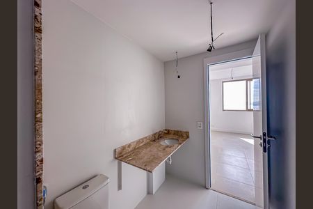 Apartamento à venda com 147m², 3 quartos e 2 vagasBanheiro da Suíte 1