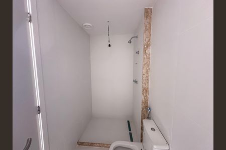 Apartamento à venda com 147m², 3 quartos e 2 vagasBanheiro da Suíte 2