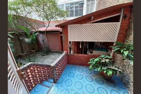 Apartamento à venda com 119m², 3 quartos e 1 vaga