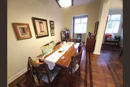Apartamento à venda com 119m², 3 quartos e 1 vaga