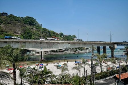 Casa à venda com 165m², 3 quartos e 1 vaga