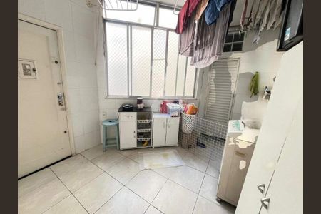 Apartamento à venda com 132m², 4 quartos e 1 vaga