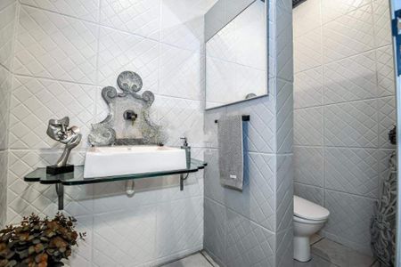 Casa à venda com 612m², 5 quartos e 5 vagas