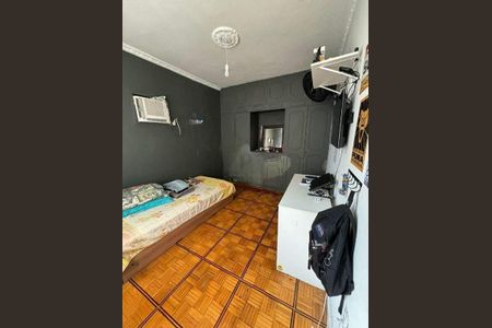 Casa à venda com 594m², 6 quartos e 5 vagas