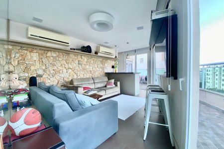 Apartamento à venda com 165m², 4 quartos e 1 vaga Apartamento à venda com 165m², 4 quartos e 1 vagaÁrea Externa