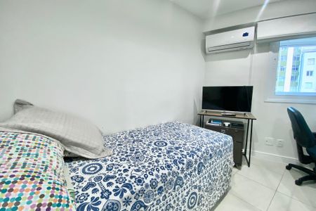 Apartamento à venda com 165m², 4 quartos e 1 vaga Apartamento à venda com 165m², 4 quartos e 1 vagaQuarto 1
