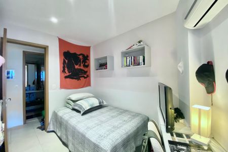 Apartamento à venda com 165m², 4 quartos e 1 vaga Apartamento à venda com 165m², 4 quartos e 1 vagaQuarto 2