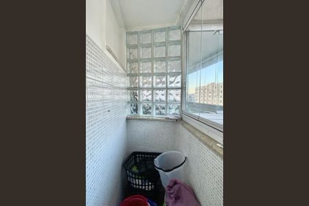 Apartamento à venda com 165m², 4 quartos e 1 vaga Apartamento à venda com 165m², 4 quartos e 1 vagaÁrea de Serviço