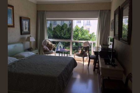 Apartamento à venda com 344m², 4 quartos e 2 vagas