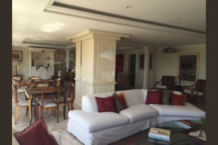 Apartamento à venda com 344m², 4 quartos e 2 vagas