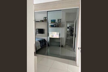 Apartamento à venda com 77m², 2 quartos e 2 vagas