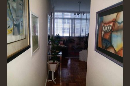 Apartamento à venda com 51m², 1 quarto e sem vaga