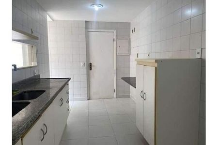 Apartamento à venda com 353m², 4 quartos e 2 vagas