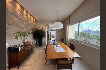 Apartamento à venda com 403m², 4 quartos e 1 vaga