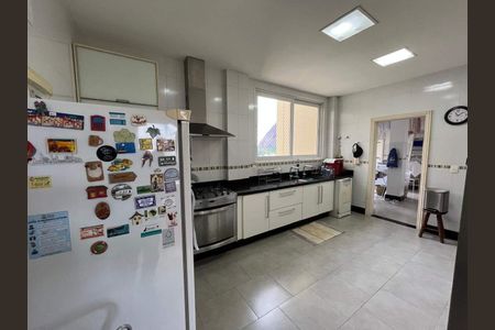 Apartamento à venda com 403m², 4 quartos e 1 vaga