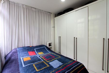 Casa à venda com 450m², 4 quartos e 5 vagas Casa à venda com 450m², 4 quartos e 5 vagasCasa 2 subterrânea - Quarto 1