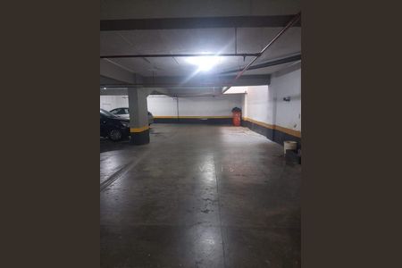 Apartamento à venda com 71m², 2 quartos e 1 vaga