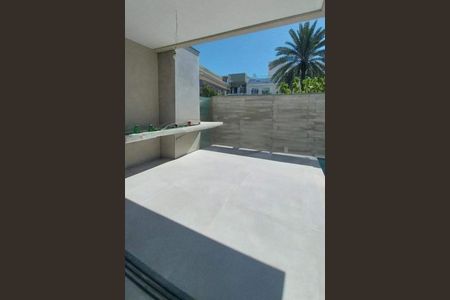 Casa à venda com 316m², 4 quartos e 2 vagas