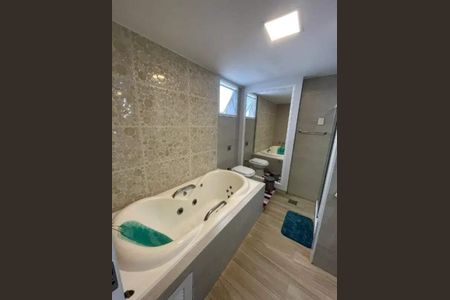 Apartamento à venda com 204m², 3 quartos e 2 vagas