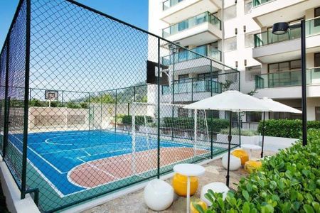 Apartamento à venda com 66m², 2 quartos e 1 vaga