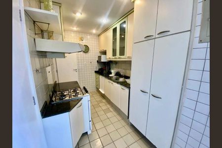 Apartamento à venda com 100m², 3 quartos e 1 vaga