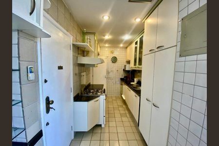 Apartamento à venda com 100m², 3 quartos e 1 vaga