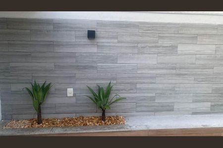 Casa à venda com 240m², 5 quartos e 1 vaga