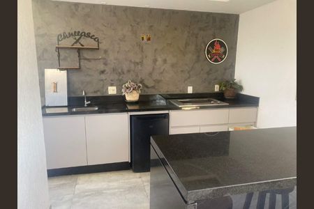 Casa à venda com 240m², 5 quartos e 1 vaga