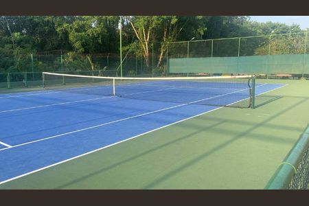 Casa à venda com 240m², 5 quartos e 1 vaga