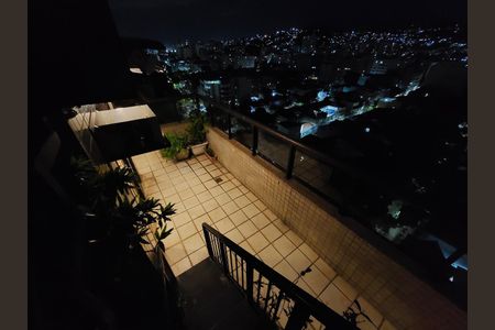 Apartamento à venda com 172m², 3 quartos e 2 vagas