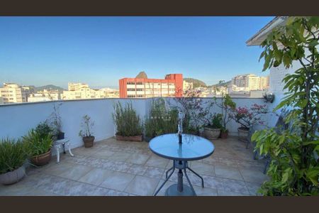 Apartamento à venda com 164m², 4 quartos e 1 vaga