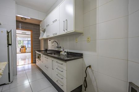 Apartamento à venda com 115m², 3 quartos e 1 vaga Apartamento à venda com 115m², 3 quartos e 1 vagaCozinha