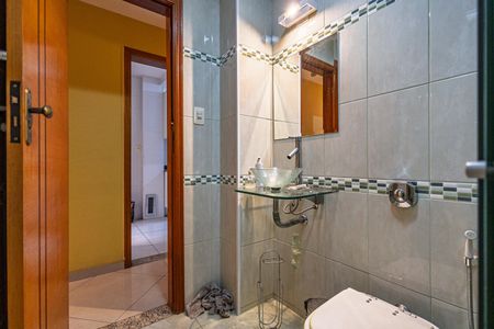 Apartamento à venda com 115m², 3 quartos e 1 vaga Apartamento à venda com 115m², 3 quartos e 1 vagaBanheiro