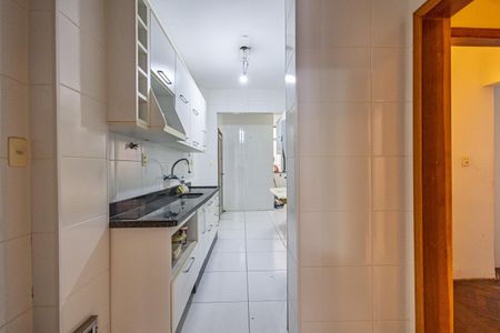 Apartamento à venda com 115m², 3 quartos e 1 vaga Apartamento à venda com 115m², 3 quartos e 1 vagaCozinha