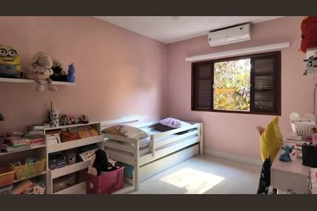 Casa à venda com 350m², 4 quartos e 3 vagas