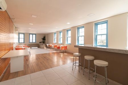 Apartamento à venda com 72m², 2 quartos e 2 vagas Apartamento à venda com 72m², 2 quartos e 2 vagasÁrea comum - Salão de festas