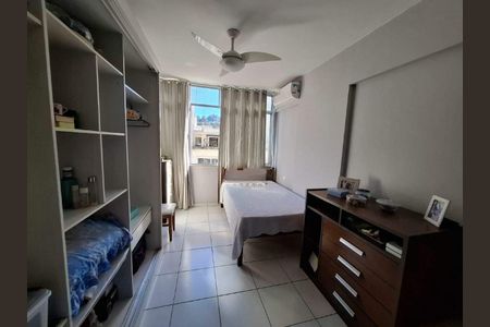 Apartamento à venda com 38m², 1 quarto e sem vaga