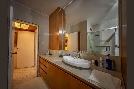 Apartamento à venda com 170m², 3 quartos e sem vaga