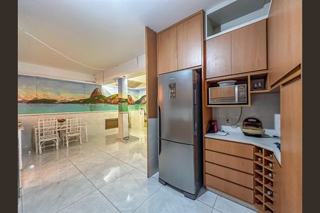 Apartamento à venda com 170m², 3 quartos e sem vaga