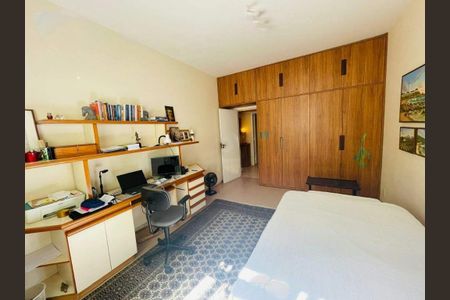 Apartamento à venda com 170m², 4 quartos e sem vaga